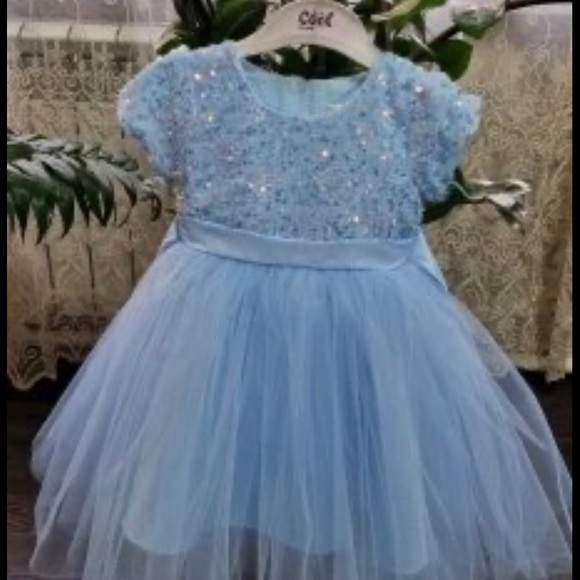 Girls dresses brand new 6-7 years - Picture 5 of 7